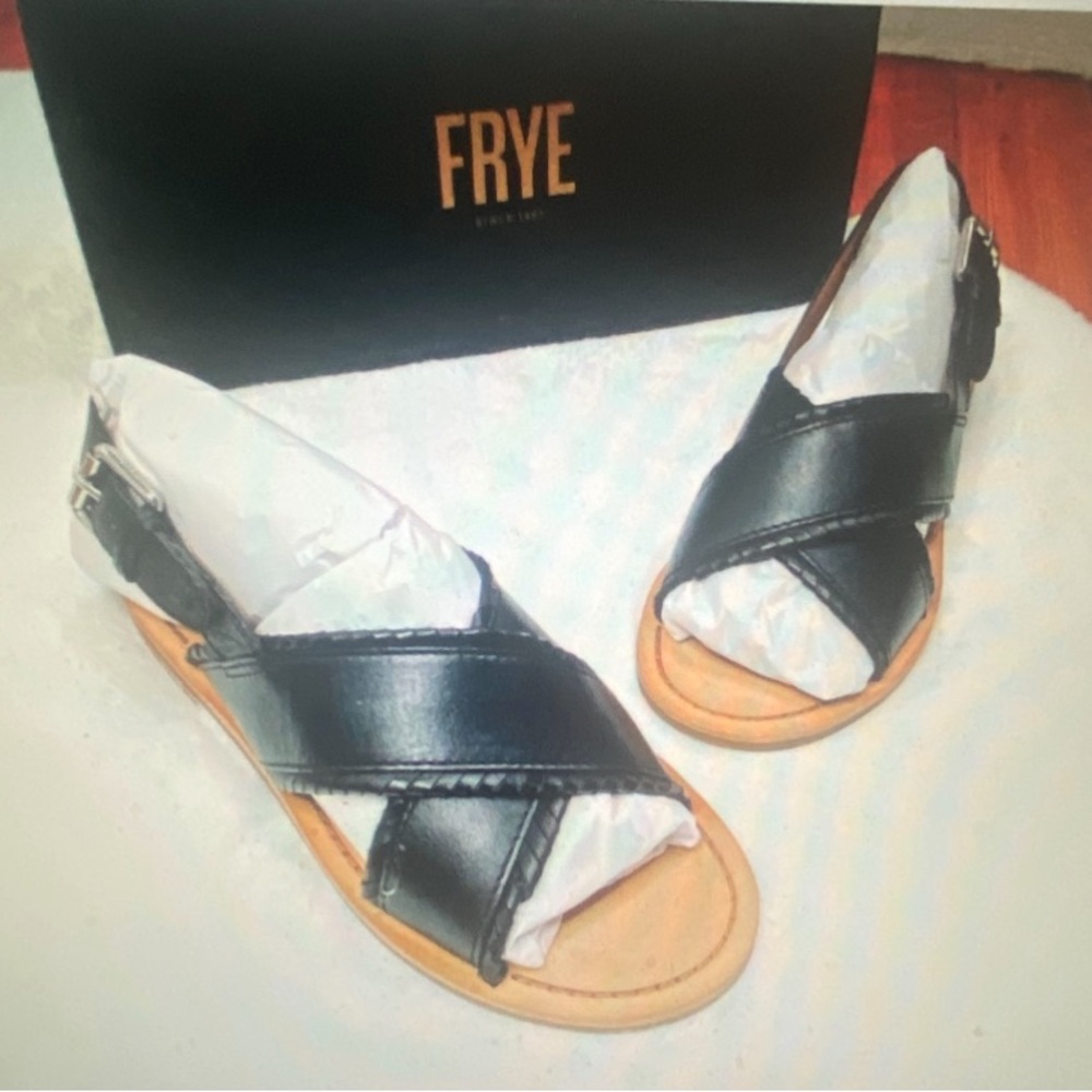 Frye Black Leather Women's Sandals
